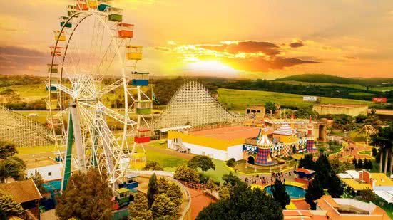 Para acessar o Hopi Hari, basta ir até as catracas do parque e aproveitar a cortesia na hora. - Foto: Reprodução