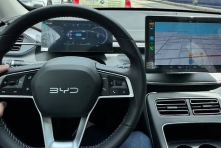 A instalação da fábrica impulsiona o polo automotivo de Camaçari. - (Imagem: Reprodução/Redes Sociais/@bydlovers)