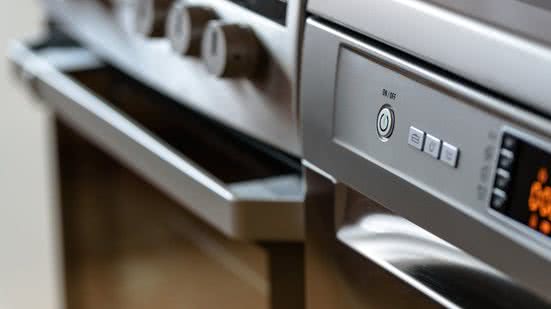 O forno elétrico não deve ser usado de forma contínua. - (Imagem: Pexels)