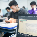 Estudantes têm acesso a questões que exigem respostas objetivas ou dissertativas. - Foto: Marco Ankosqui/Governo de São Paulo