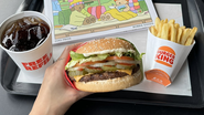 A promoção é limitada a um Whopper por CPF. - Foto: Reprodução X/ Burger King Brasil