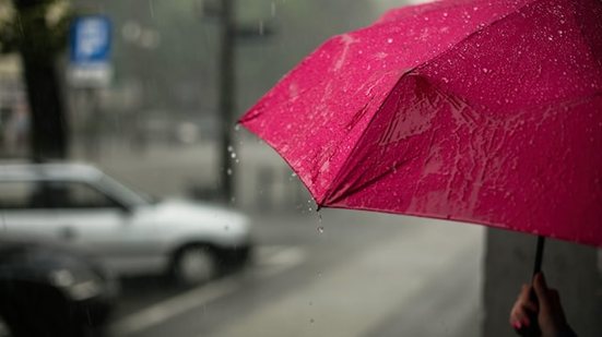 O primeiro final de semana de junho terá frio e risco de tempestades. - Foto: Unsplash