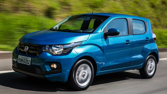 Modelos compactos e com câmbio manual se destacam. - Foto: Divulgação Fiat