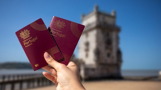 Os brasileiros notificados compõem o segundo maior grupo que será expulso. - Foto: Unsplash
