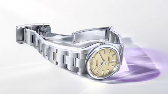 Modelos emblemáticos da marca possuem esse material nobre em sua composição. - Foto: Divulgação Rolex
