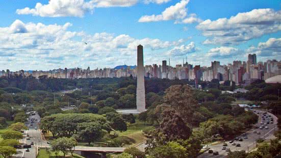 Em 9 de julho de 1932, começaram os conflitos dos paulistas contra o governo federal. - Foto: Por Leandro Centomo via Wiki Commons