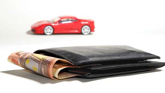 Com taxas de financiamento altas, contrair dívidas fica mais fácil. - Foto: Pixabay