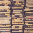 Para considerar o preço atual de uma fita VHS, é necessário considerar a inflação entre os períodos. - Foto: Unsplash