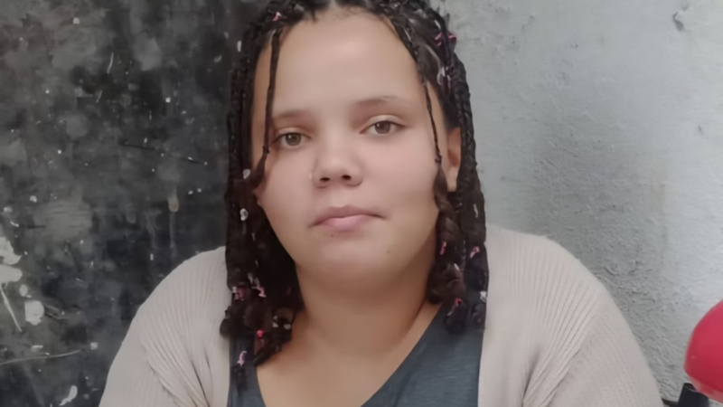 A menina saiu de casa por volta das 18h30 do domingo e não mandou mais notícias. - Foto: Arquivo Pessoal/ Reprodução Metrópoles
