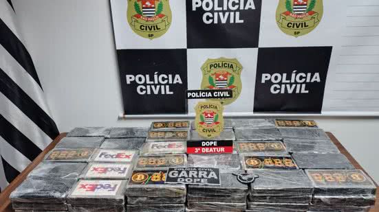 Operação apreende 118 kg de cocaína em carro de luxo em Guarulhos