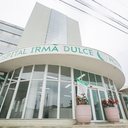 Técnica de enfermagem durante atendimento em hospital, em caso que resultou em condenação por racismo