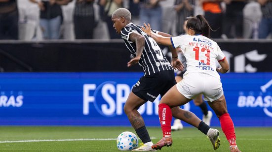 Corinthians e Bahia durante semifinal do Brasileirão feminino - Foto: Rebeca Reis/Staff Images Woman/CBF