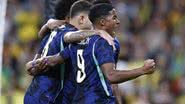 Jogadores da seleção em comemoração de gol - Foto: Rafael Ribeiro/CBF