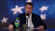 Flávio Bolsonaro durante pronunciamento em live - Foto: Reprodução/vídeo