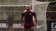 Memphis Depay durante treino no CT Parque São Jorge - Divulgação/Instagram: Memphis Depay