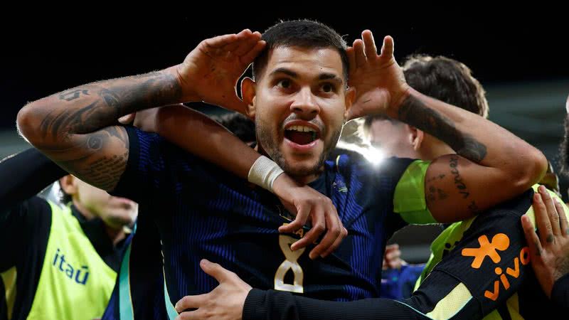 Bruno Guimarães chegou a 50 jogos com a camisa da Seleção - Créditos: Rafael Ribeiro/CBF