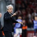 Jorge Jesus comandando time durante vitória por 4 a 2 sobre a Dinamarca - Foto: Reprodução/Federação Portuguesa de Futebol