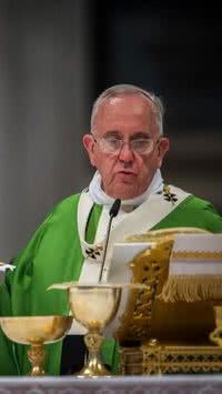 Papa Francisco: saiba como o AVC leva à morte