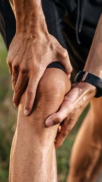Tem dores no joelho? Veja que exercícios você pode fazer e quais evitar