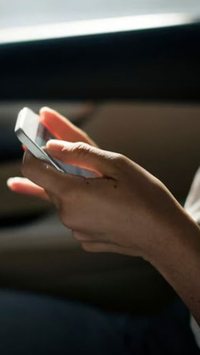 Use o iPhone no carro sem enjoar: ative esse recurso!