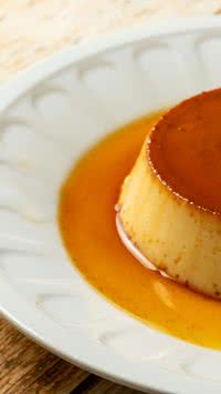 Pudim de paçoca: uma sobremesa inesperada e muito deliciosa!