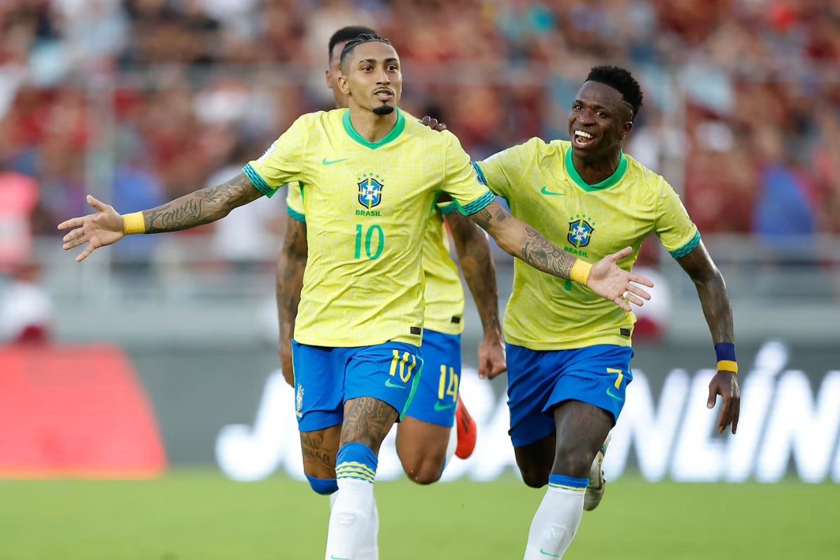 Raphinha e Vinícius Júnior