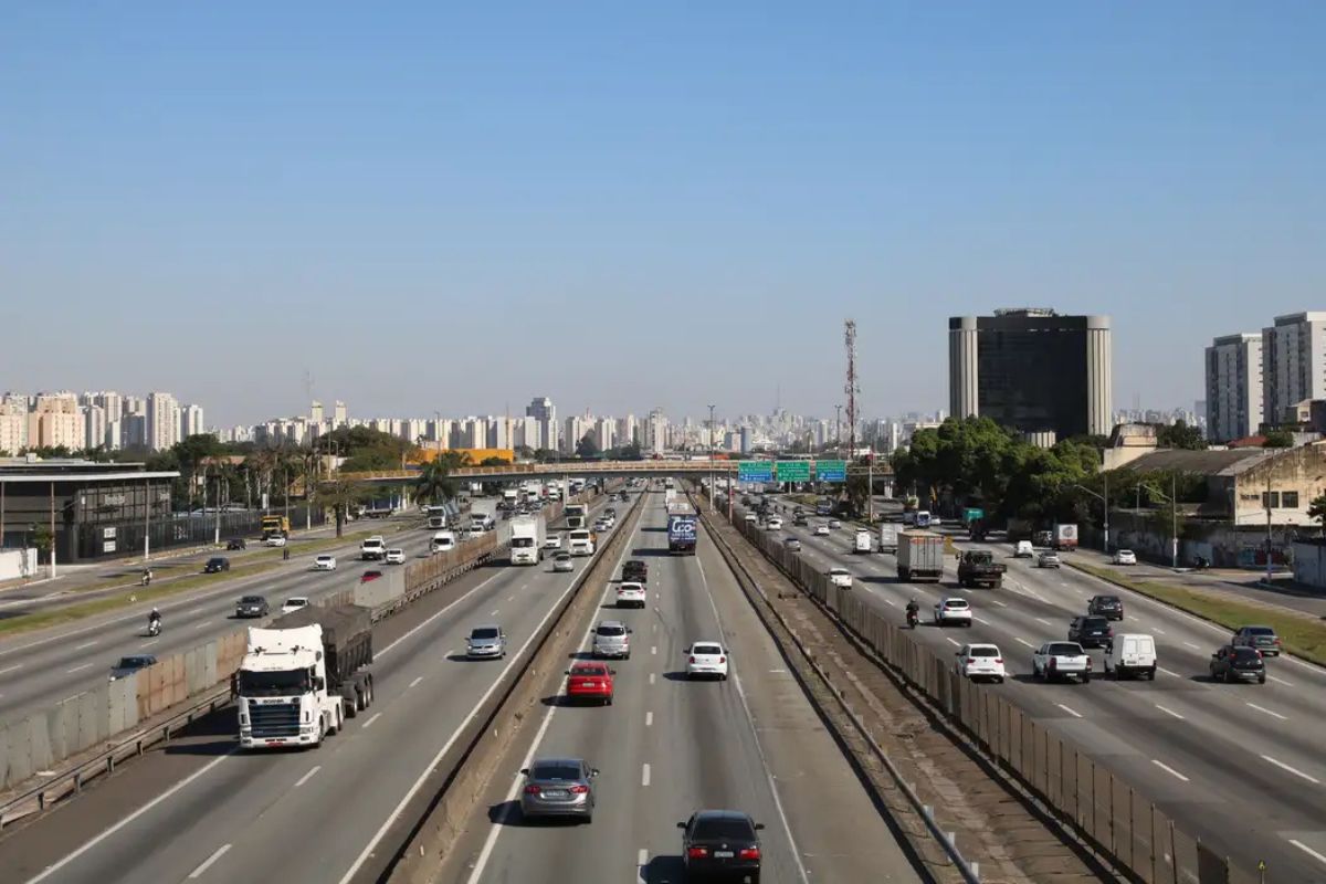 Rodovia Presidente Dutra