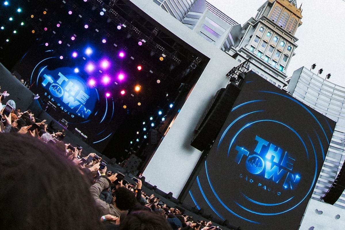 bikini joana benedek