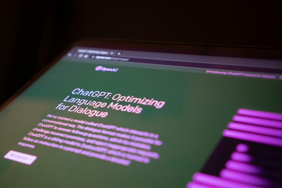 Novo navegador web Atlas foi lançado pela OpenAI, criadora do ChatGPT. Foto: Reprodução/Unsplash.