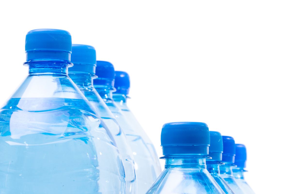 Garrafas pet de água mineral