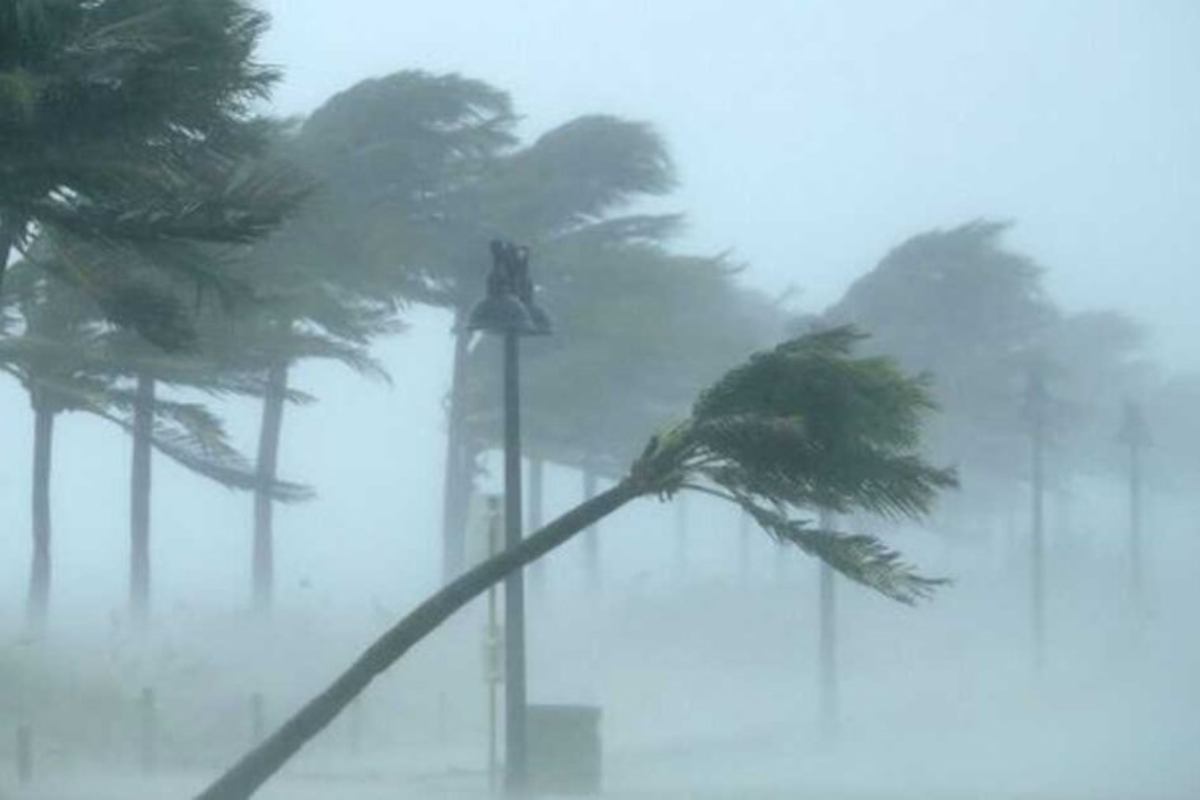 Chuvas fortes no litoral de SP