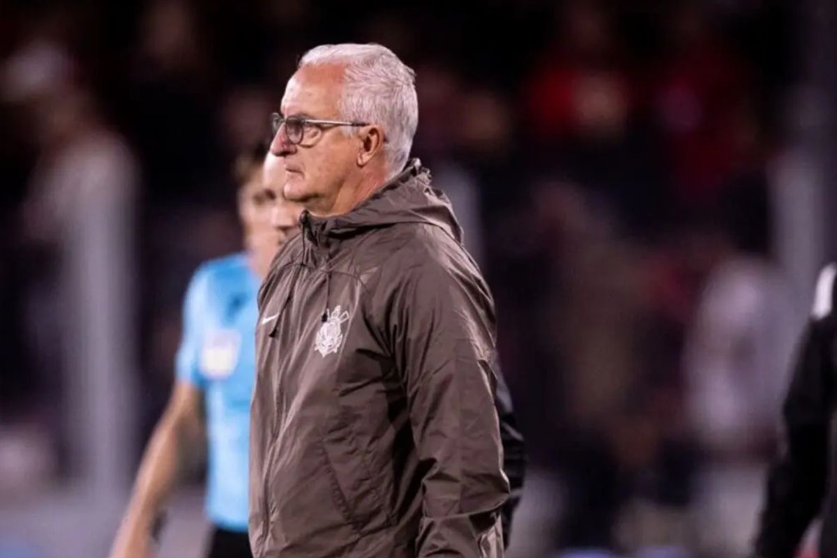 Dorival Júnior, técnico do Corinthians