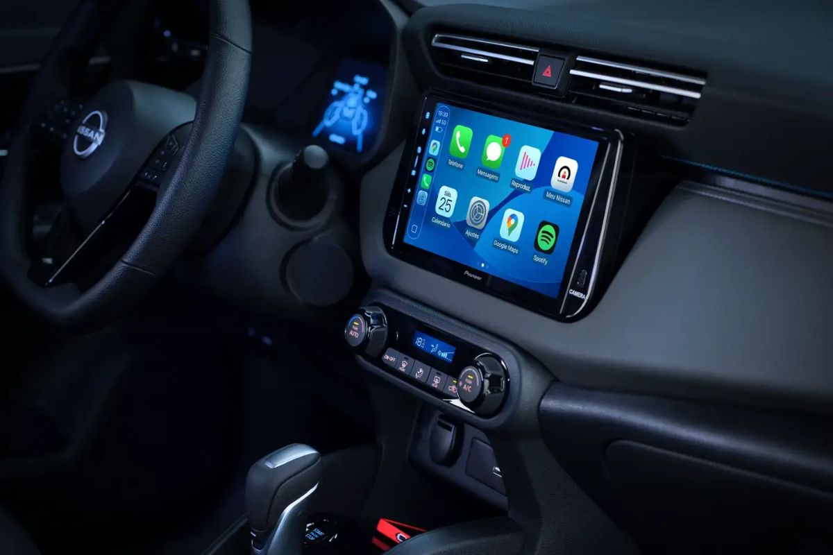 Interior do Nissan Kait tem mais elementos de conveniência que seu antecessor, o Kicks Play. Foto: Divulgação/Nissan.