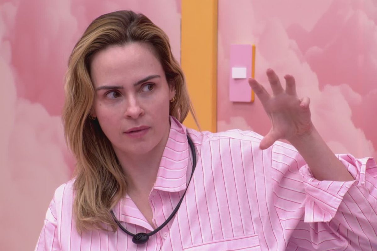 Ana Paula Renault está de volta ao confinamento do Big Brother Brasil em 2026, 10 anos após sua primeira participação. Foto: Reprodução/TV Globo.