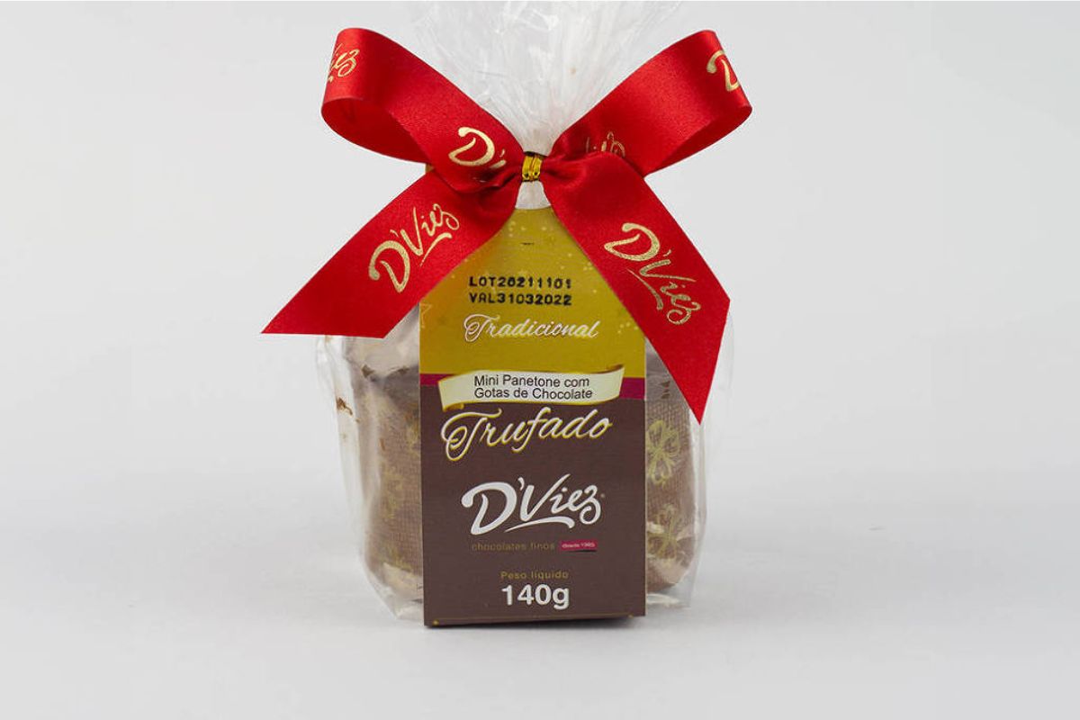 Lotes de panetones D'Viez tiveram a comercialização proibida pela Anvisa por presença de mofo. Foto: Divulgação/D'Viez.