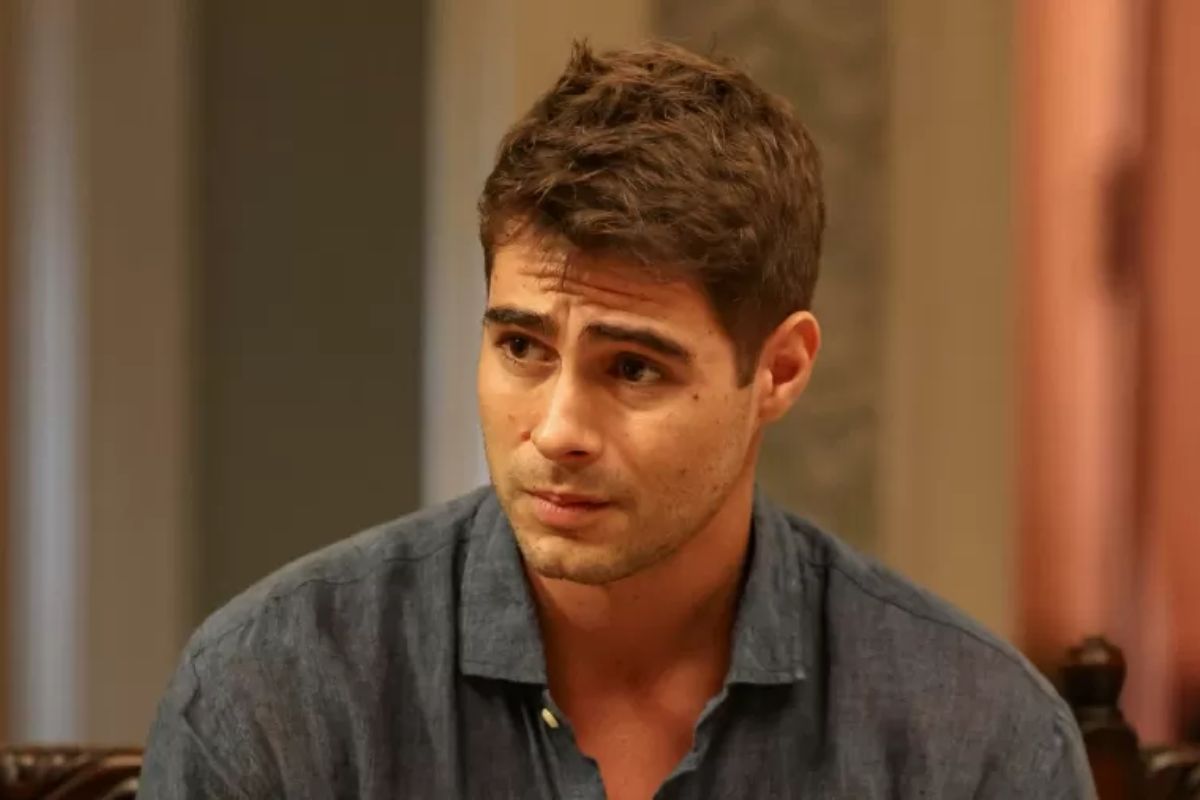 Davi (Rafael Vitti) sofre grave acidente de moto e fica entre a vida e a morte na reta final da novela "Dona de Mim". Foto: Manoella Mello/Globo.