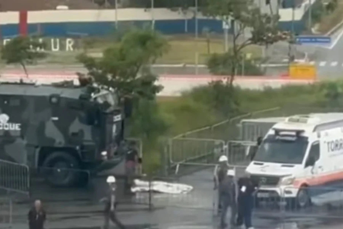 torcedor atropelado pela pm