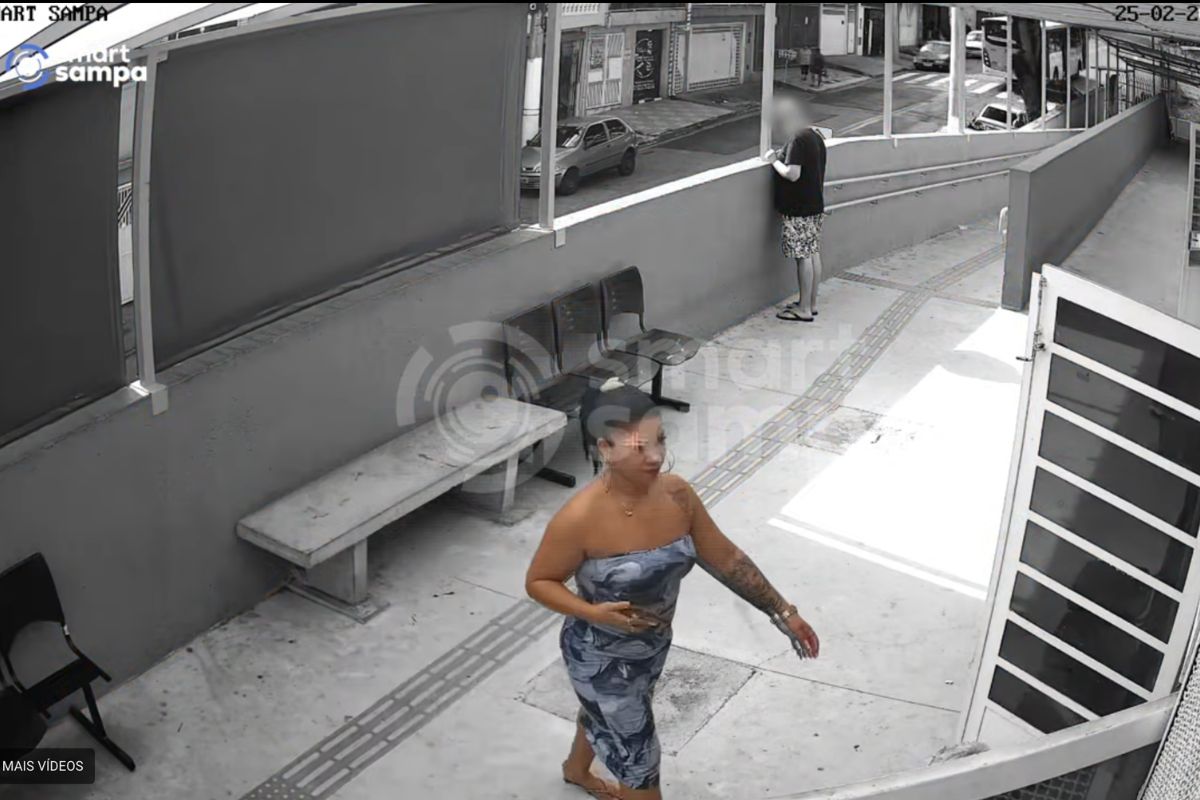 Foragida por tráfico de drogas identificada em UBS. Foto: Reprodução/Smart Sampa.