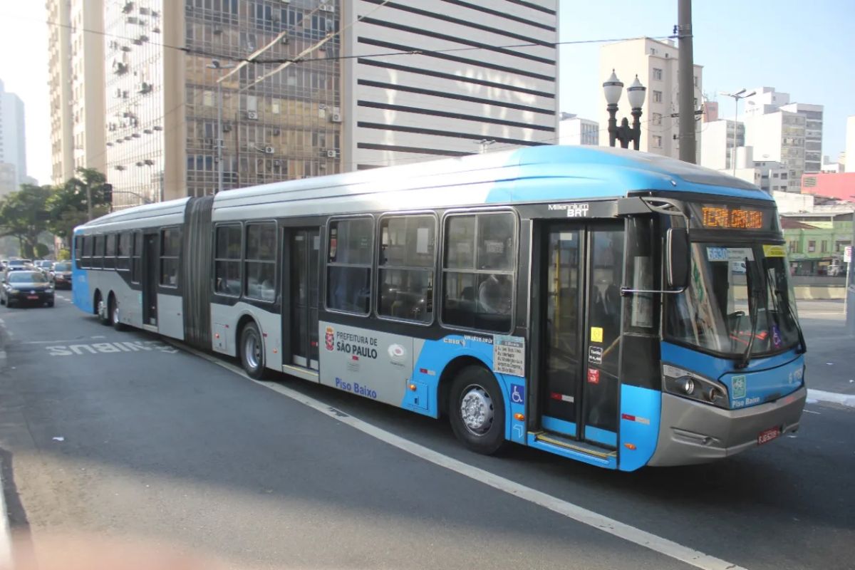 Ônibus