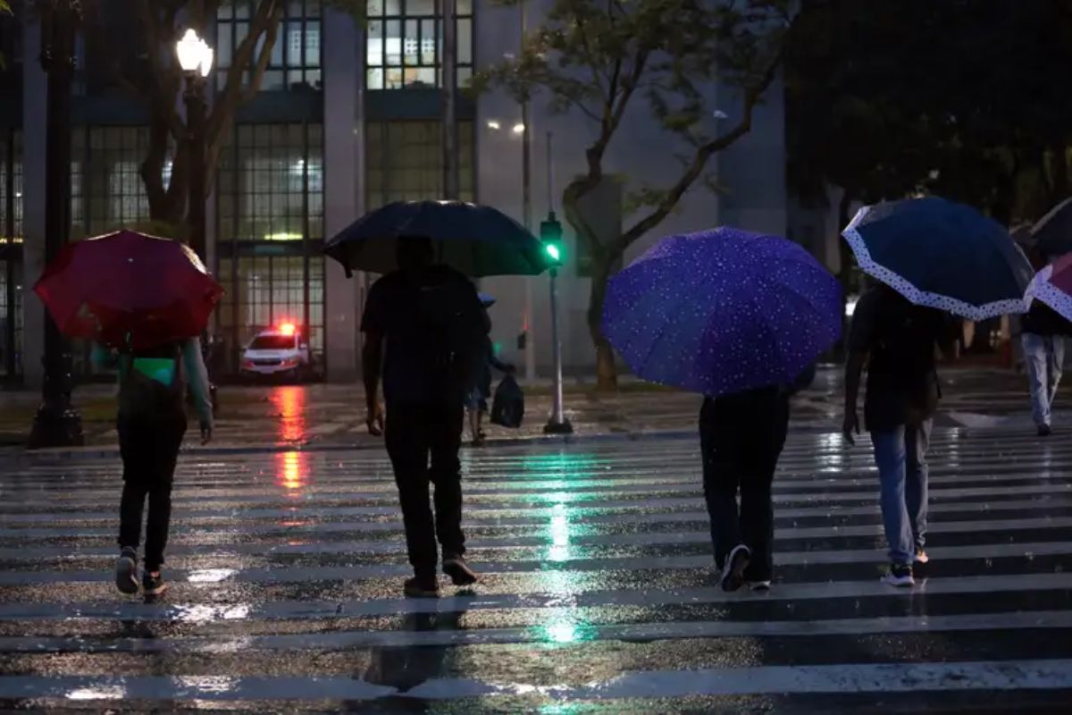 Super El Niño pode aumentar incidência de chuvas