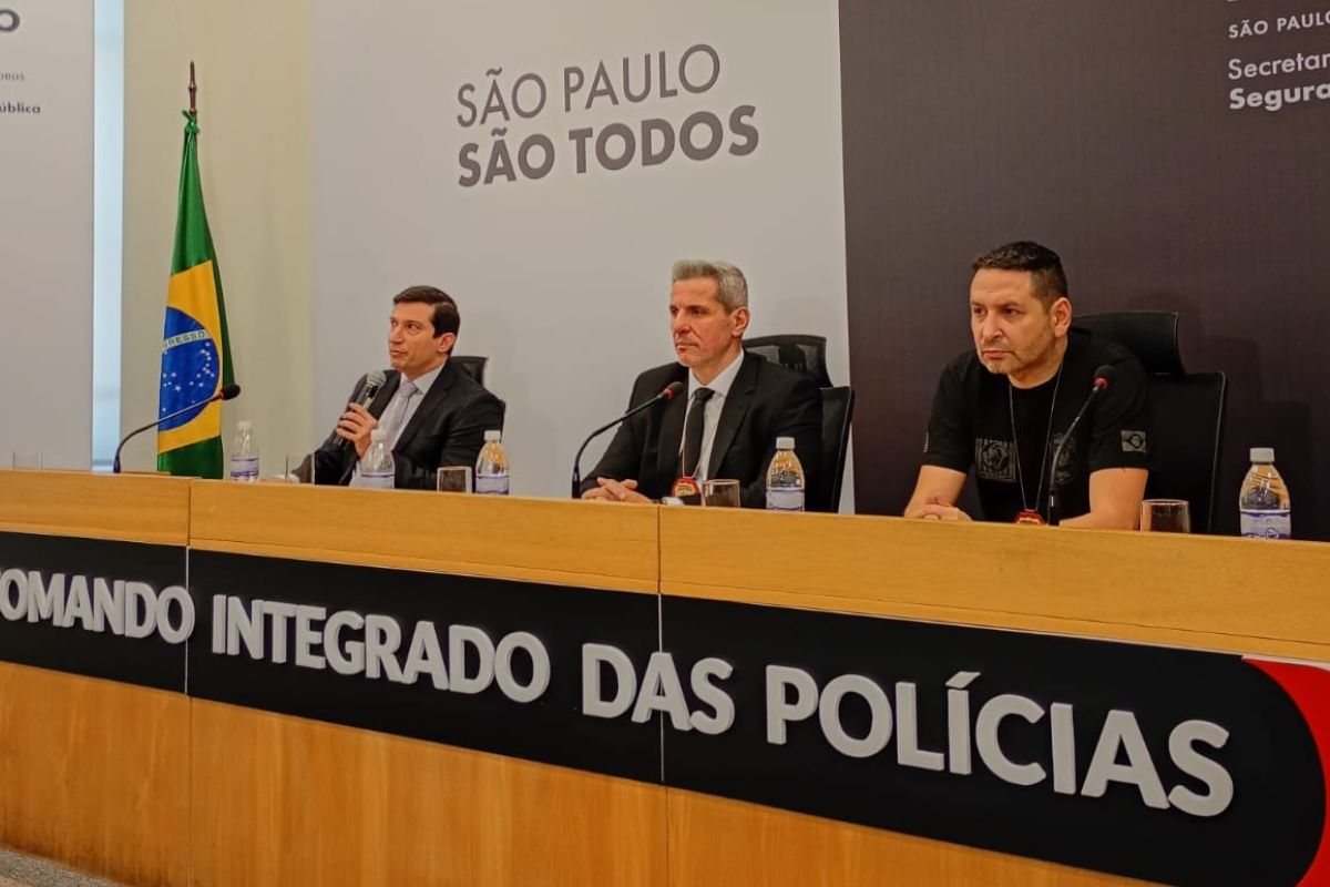 Bruno Cogna, do DHPP, falou sobre o caso à imprensa.