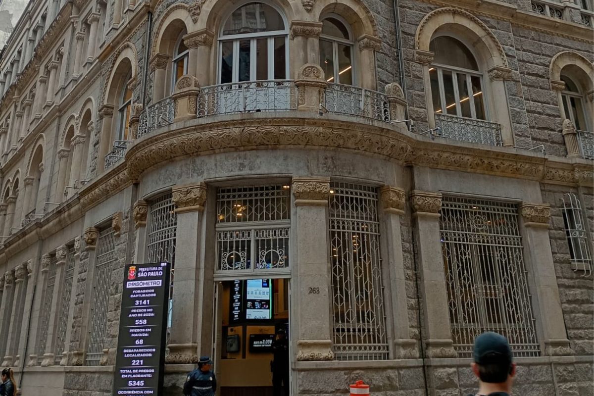 'Prisômetro' no centro histórico de São Paulo