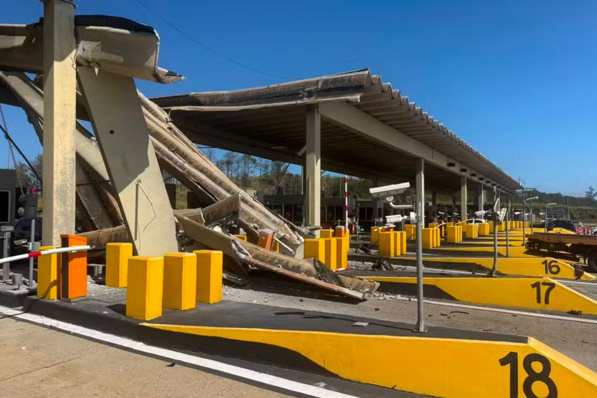 Pedágio destruído em Campinas