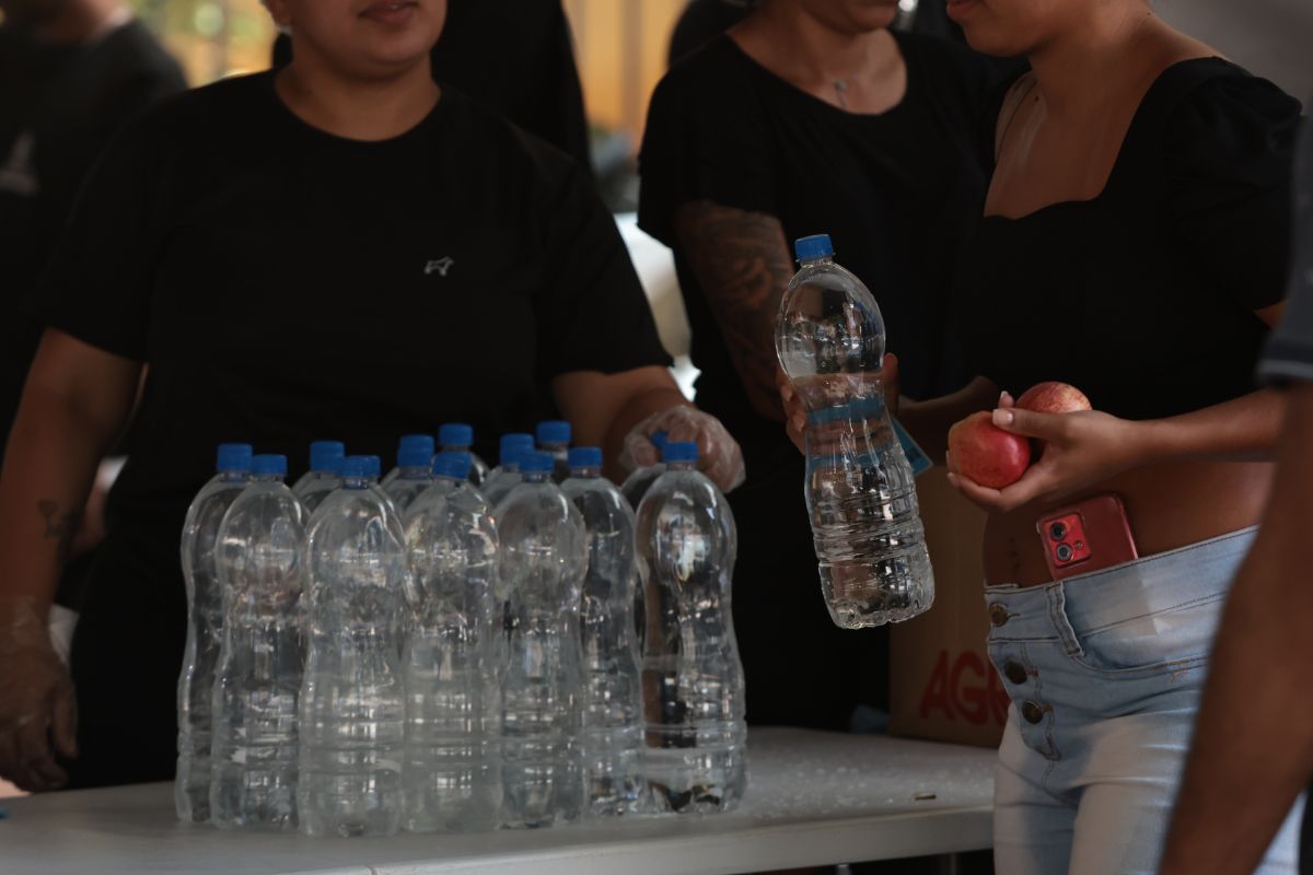 Distribuição de água devido ao calor extremo