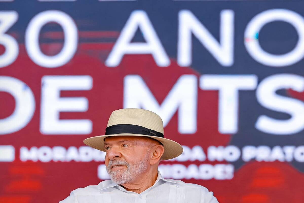 Lula exalta aliados políticos