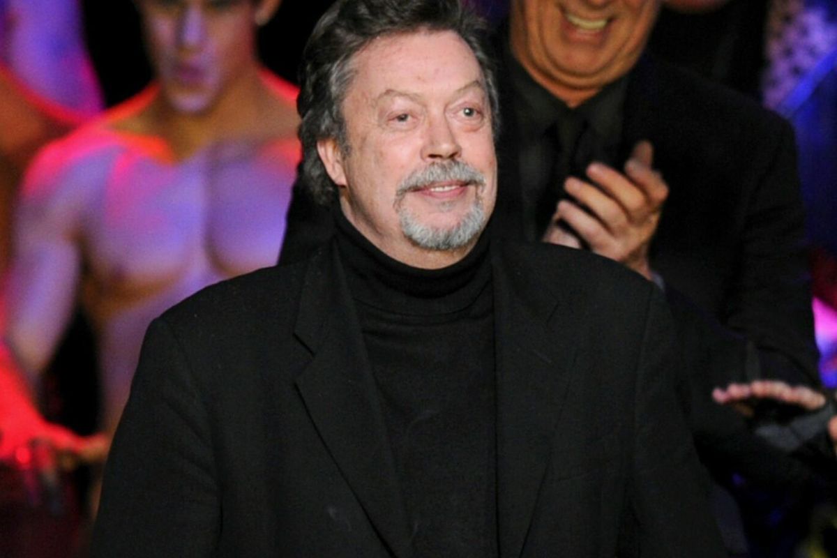 Tim Curry atualmente