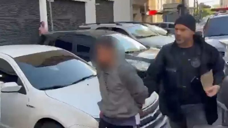 Suspeito é preso por participar de "golpe do motel" em SP (Foto: Reprodução/Polícia Civil de SP)