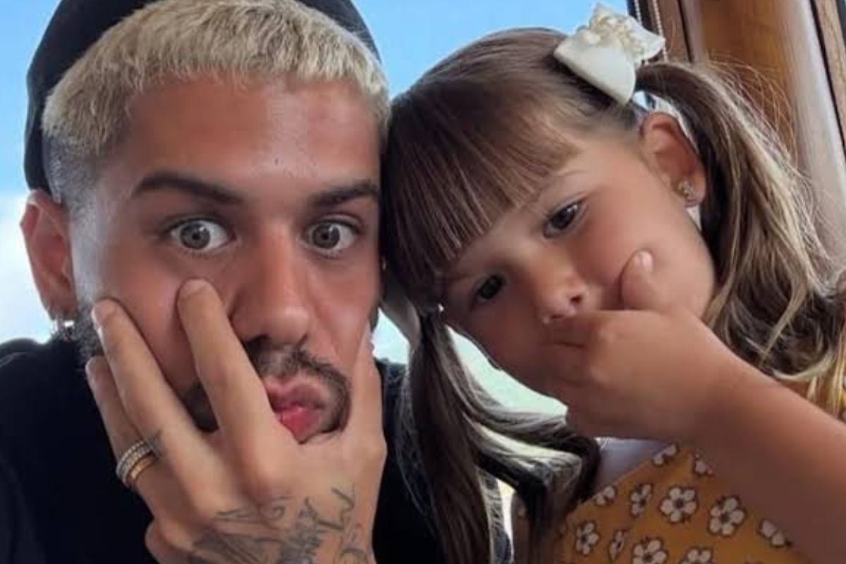Zé Felipe e filha