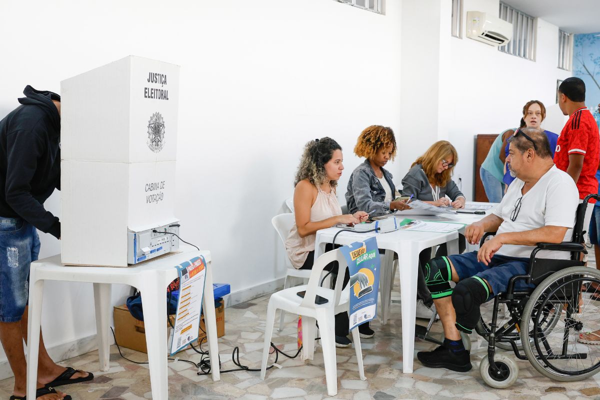Abstenção votos