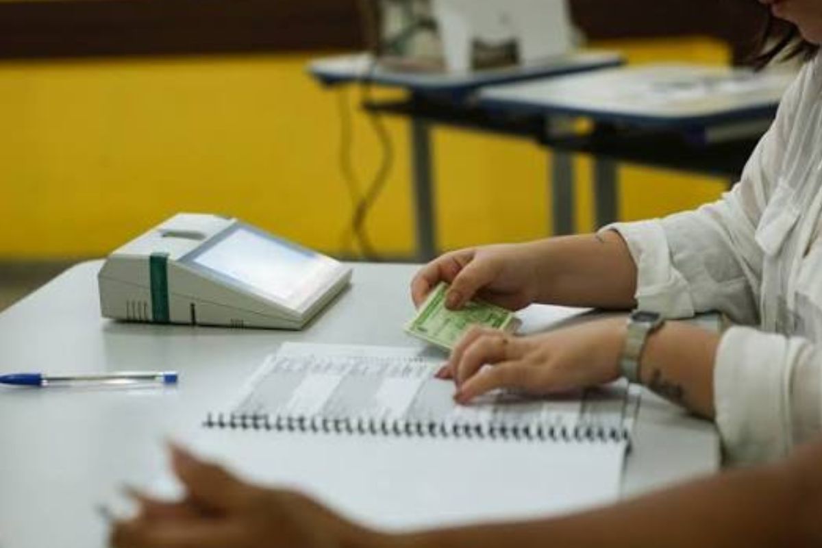 Urna eletrônica